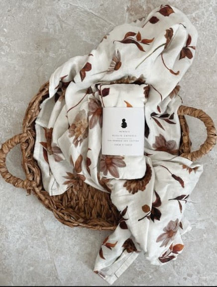 Bloom Swaddle