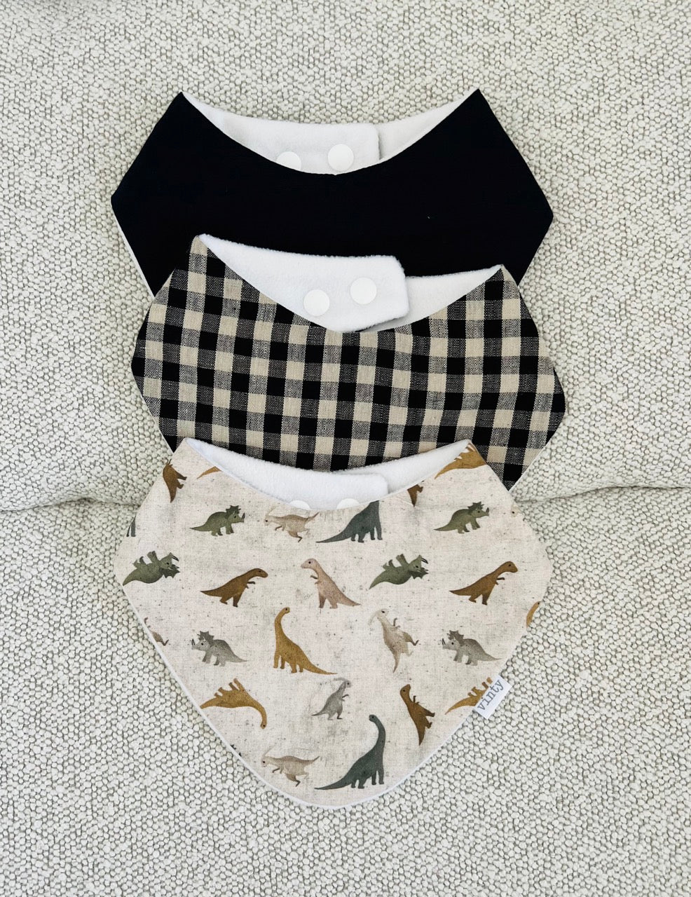 Dribble Bib - Lovely Linen Black & Oatmeal