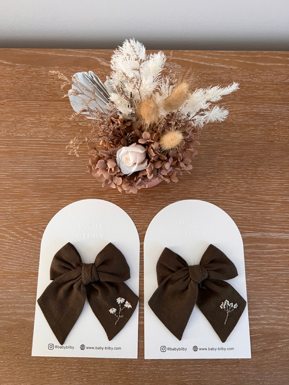 Traditional Embroidered Bow - Olive